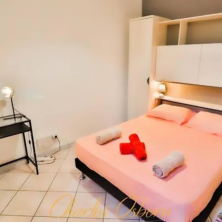 7 And Clear Apartment *